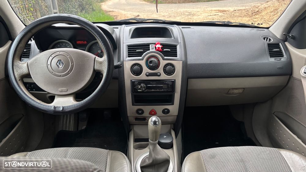 Renault Mégane - 7