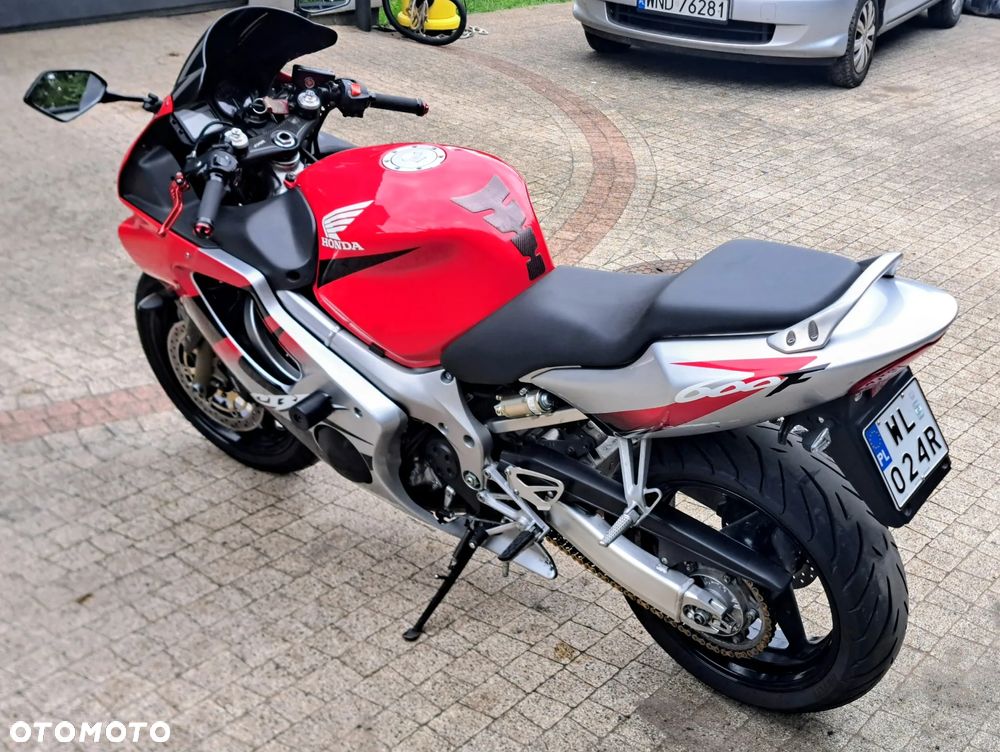 Honda CBR - 3