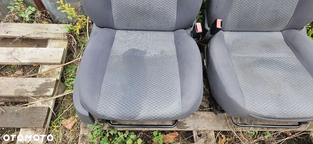 Fotel przedni lewy prawy przód kierowcy pasażera Ford Focus Mk2 - 4