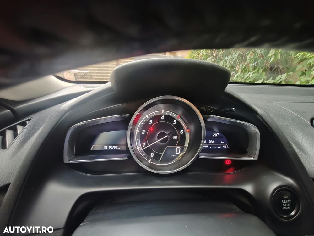 Mazda 2 CD105 Revolution Top - 6