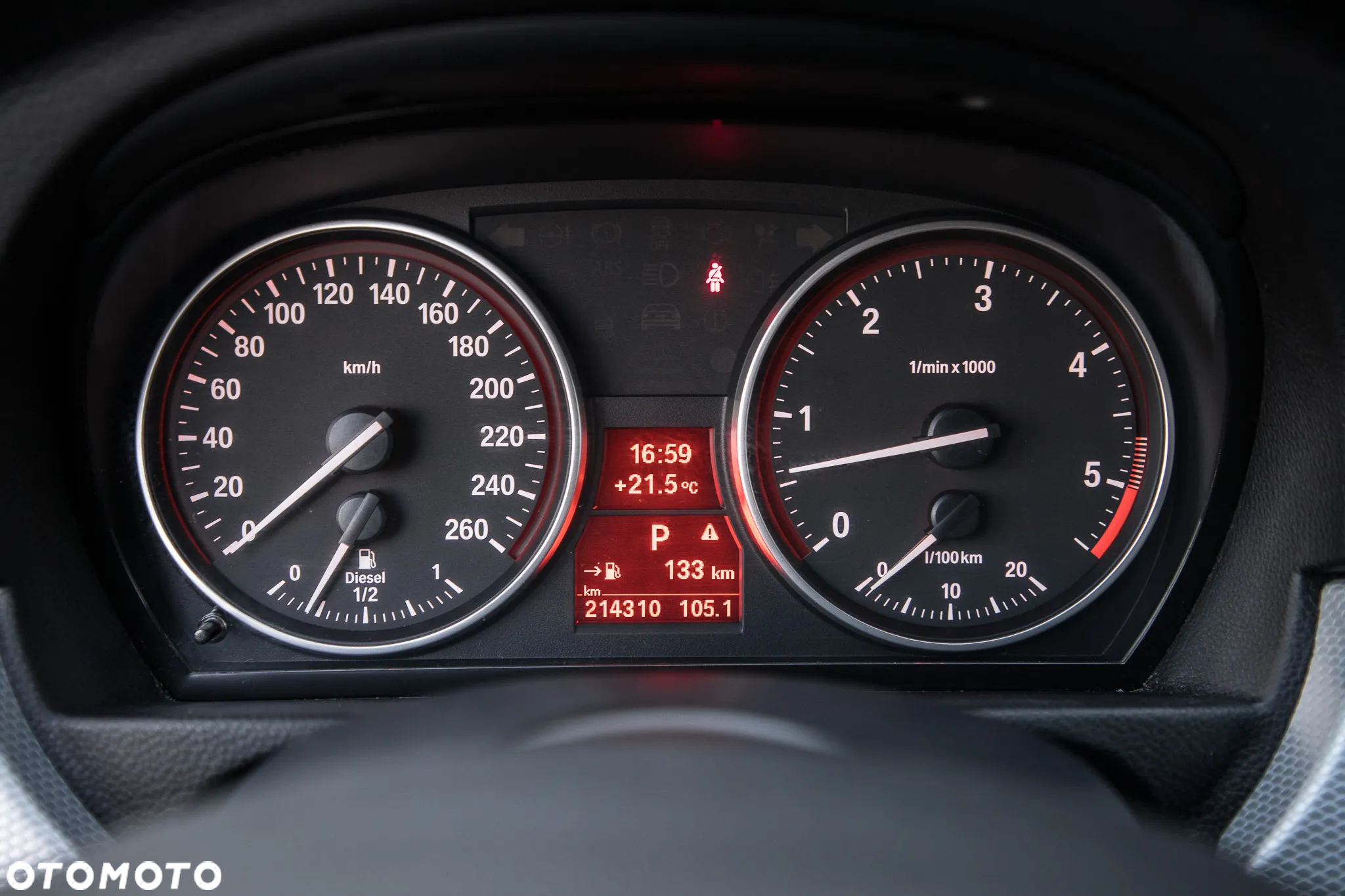 BMW Seria 3 330d xDrive DPF Touring Edition Sport - 18