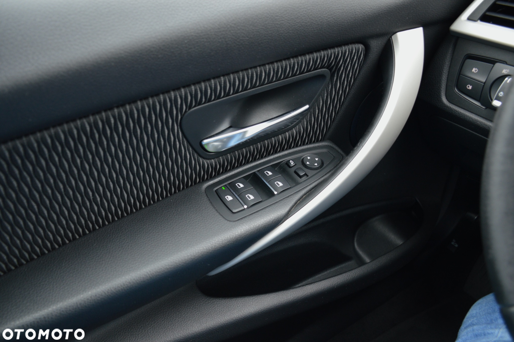 BMW Seria 3 316d Sport Line - 21