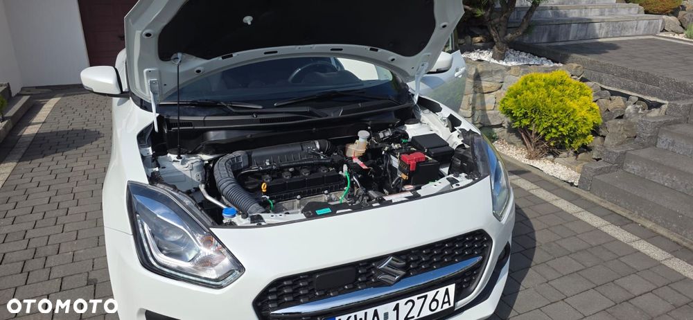 Suzuki Swift 1.2 Premium Plus CVT - 31