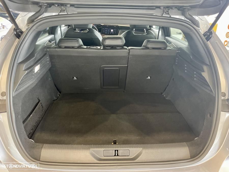 Peugeot 308 1.6 Hybrid GT Pack e-EAT8 - 34