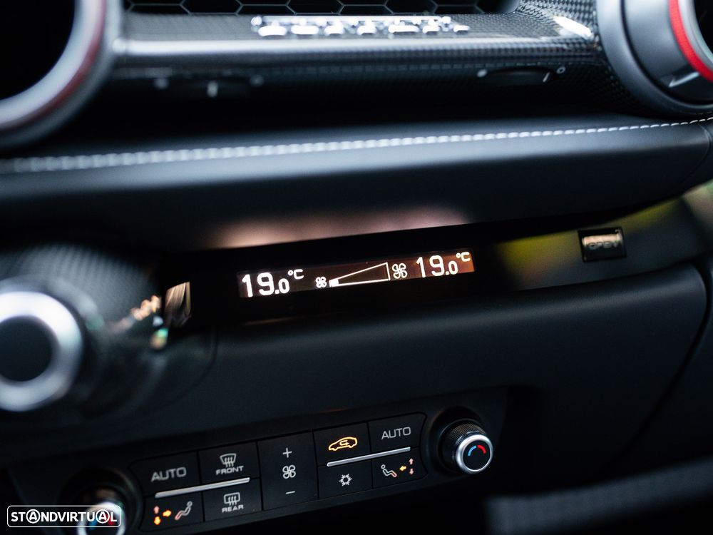 Ferrari 812 GTS Standard - 46