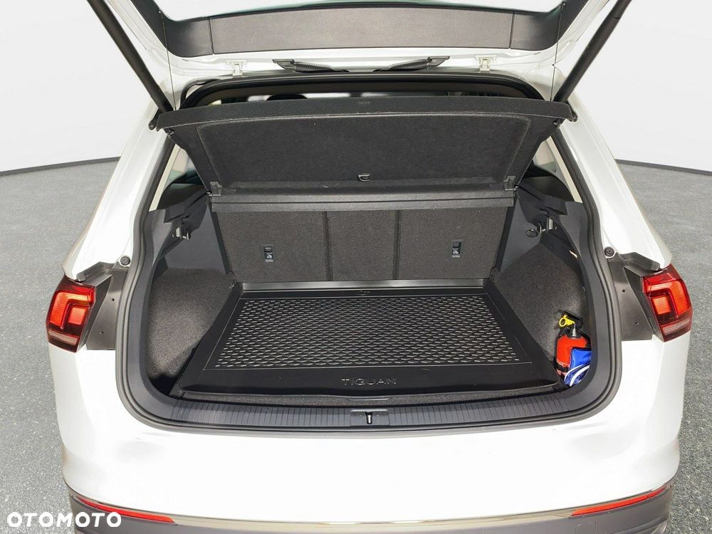 Volkswagen Tiguan - 18