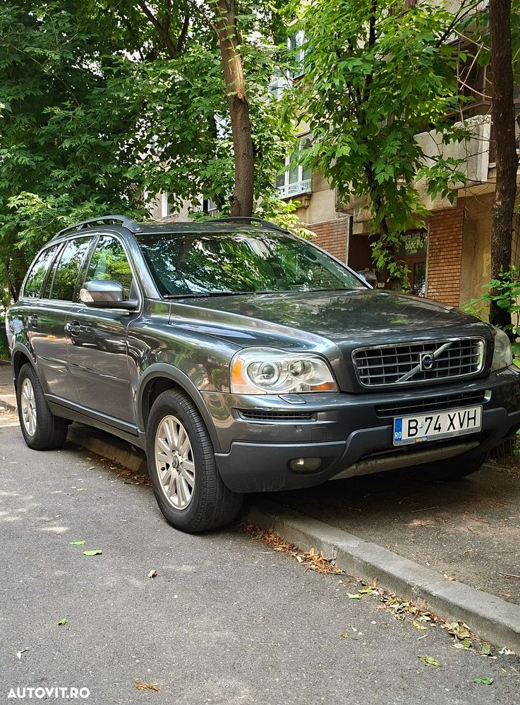 Volvo XC 90 D5 Momentum - 2
