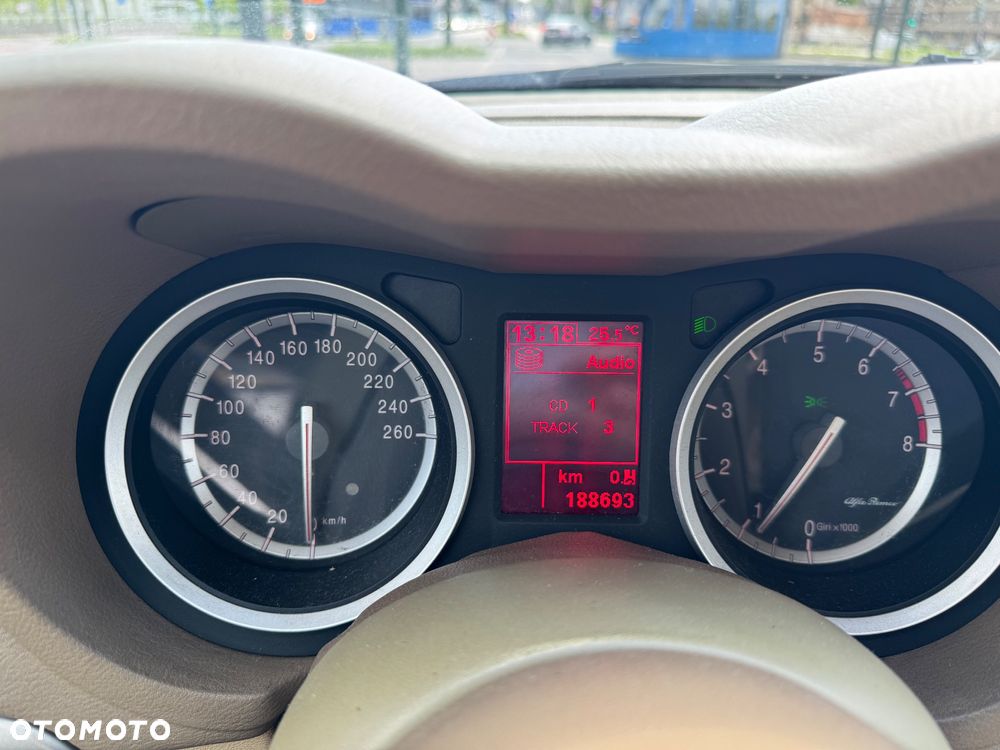 Alfa Romeo 159 1.8MPI Impression - 5
