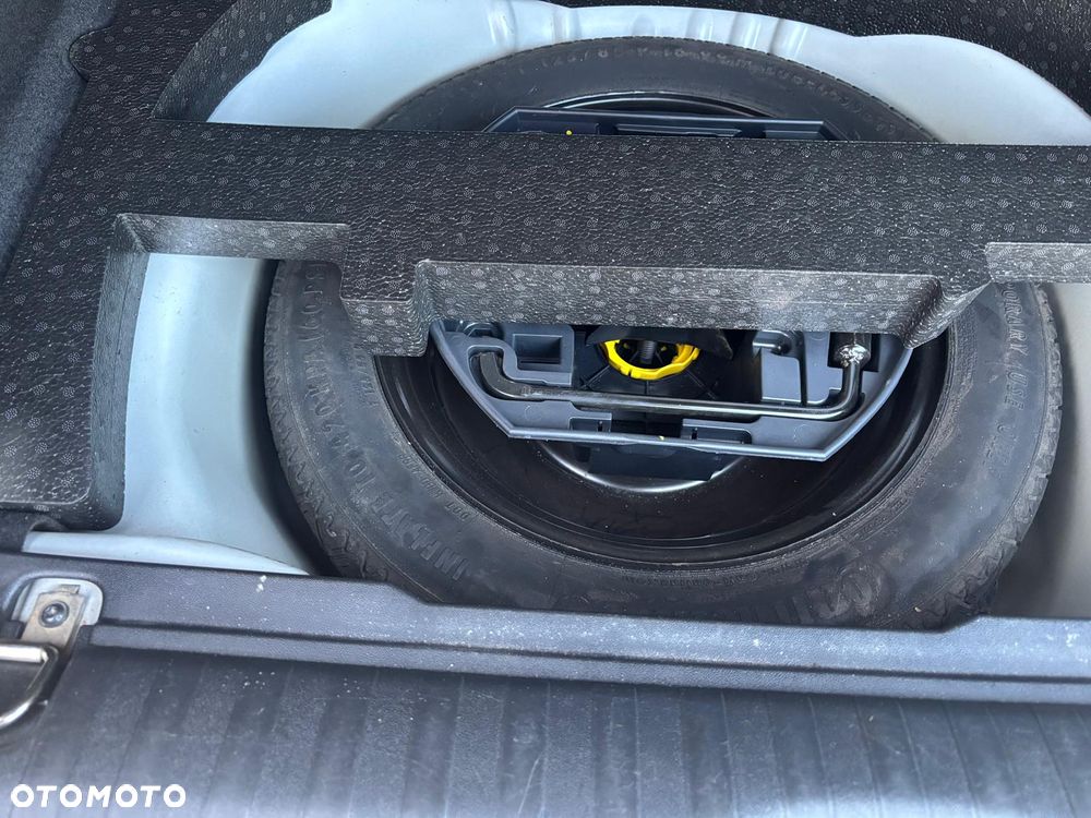 Peugeot 2008 1.4 HDi Active - 10