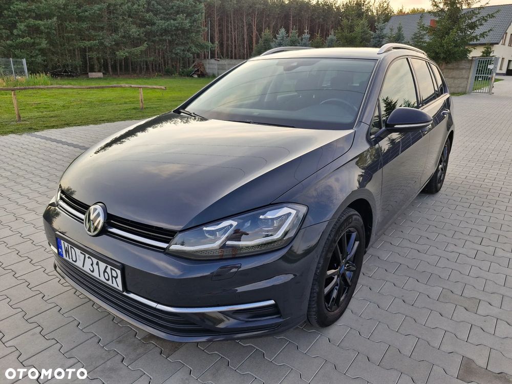 Volkswagen Golf - 27