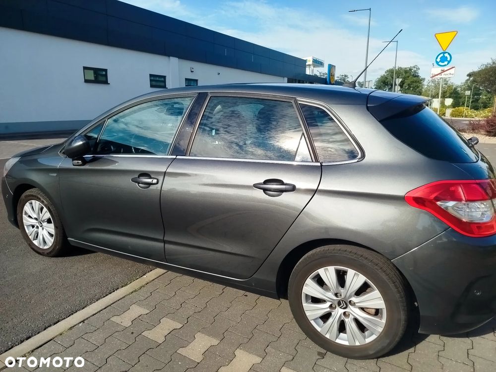 Citroën C4 1.6 e-HDi Exclusive MCP - 8