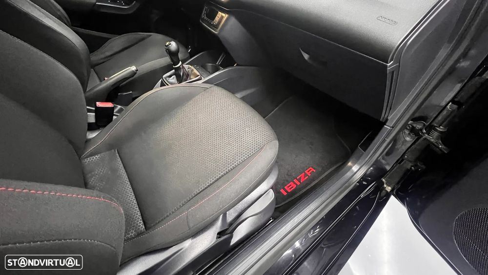 SEAT Ibiza 1.6 TDI FR - 47