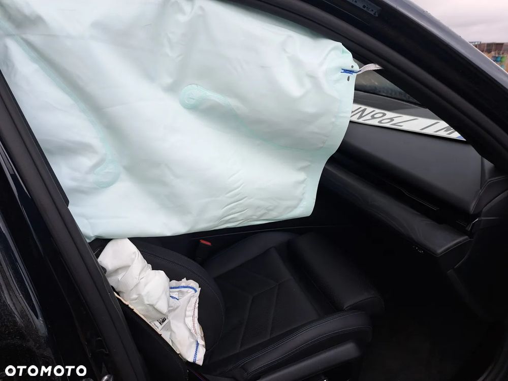 BMW Seria 5 520d xDrive mHEV M Sport - 15
