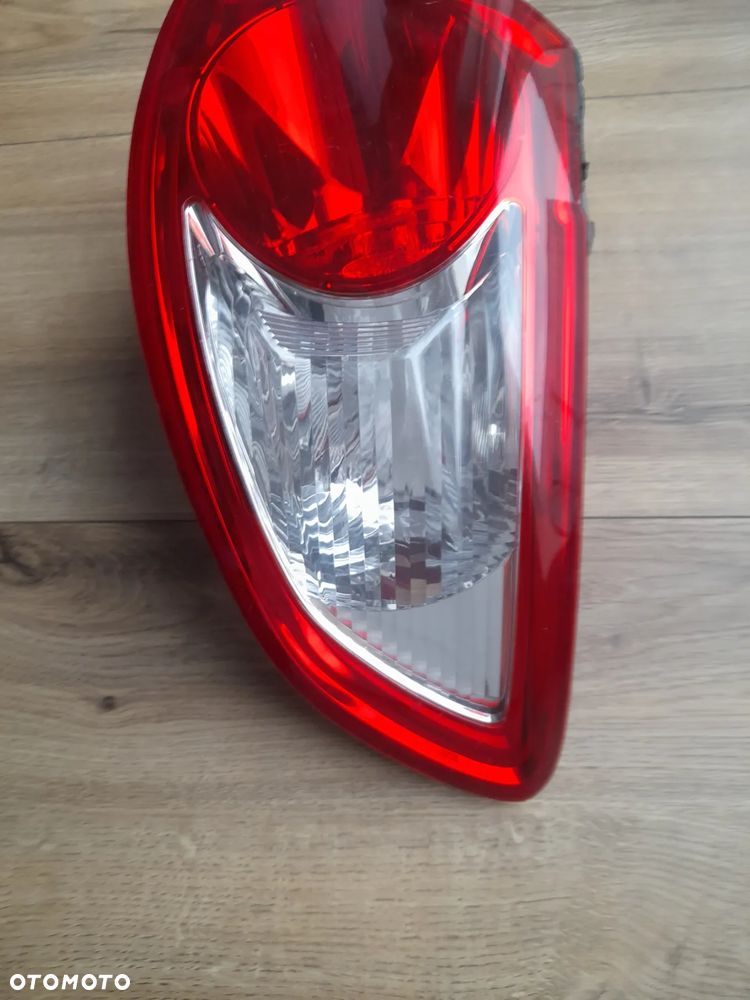 HYUNDAI SANTA FE  II LAMPA TYLNA PRAWA TYĽ 06-> - 5