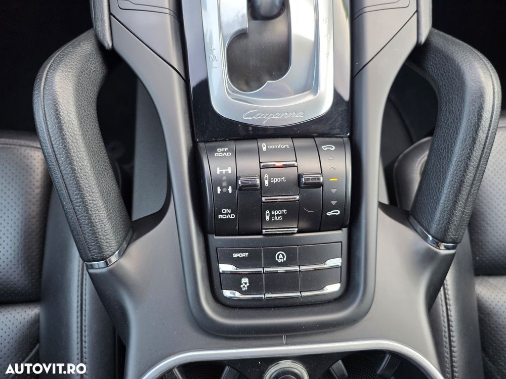 Porsche Cayenne Platinum Edition - 20