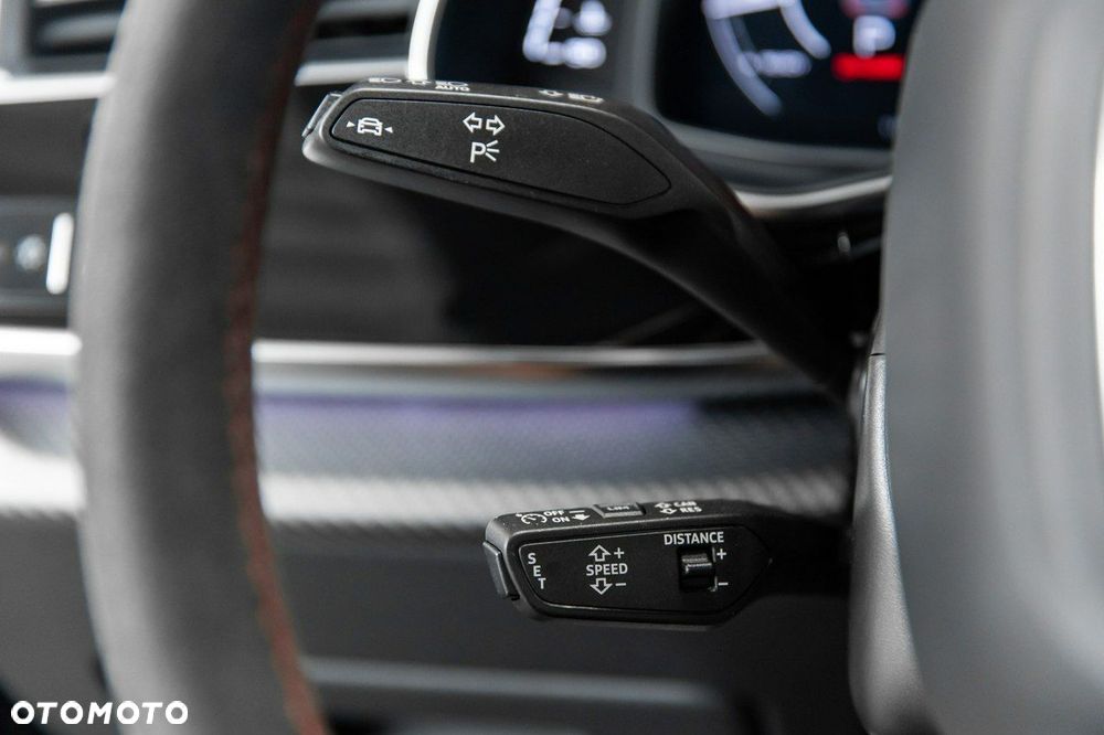 Audi RS Q8 TFSI Quattro Tiptronic - 37