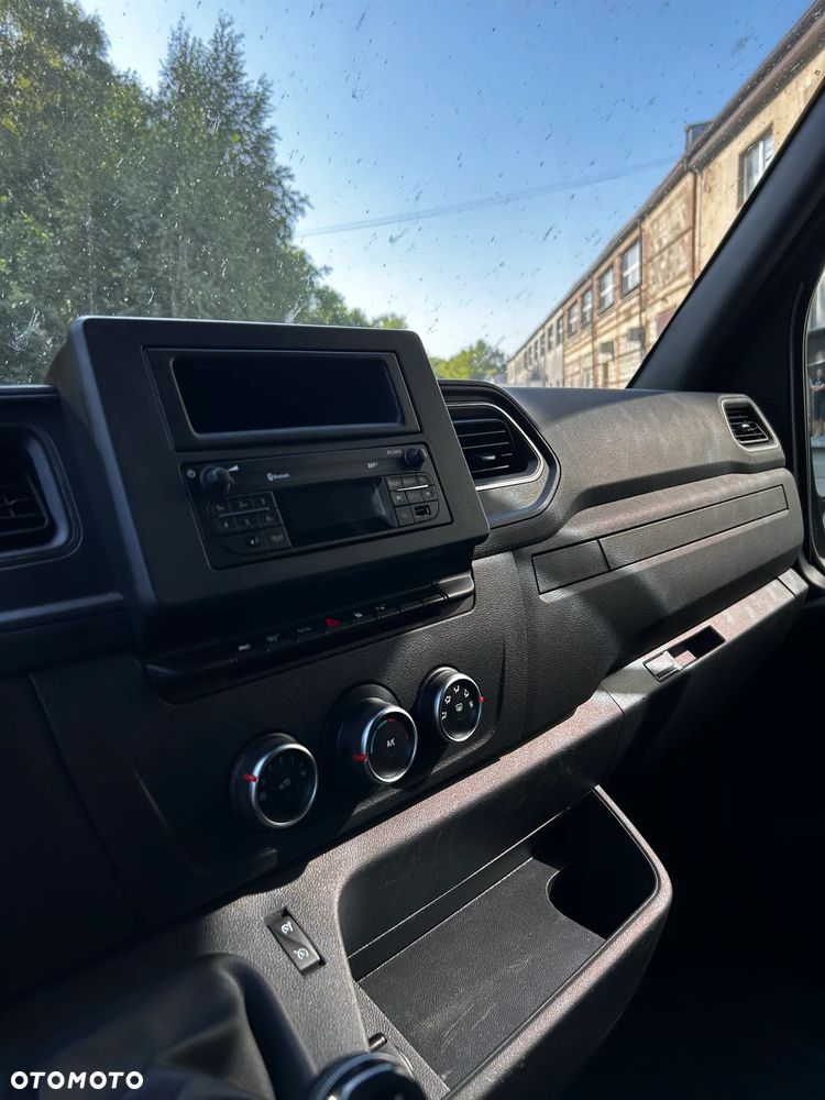 Renault Master - 13