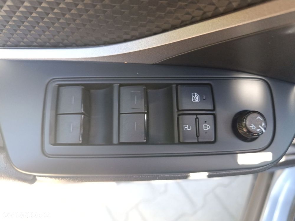 Toyota C-HR 1.8 Hybrid GPF Comfort - 32