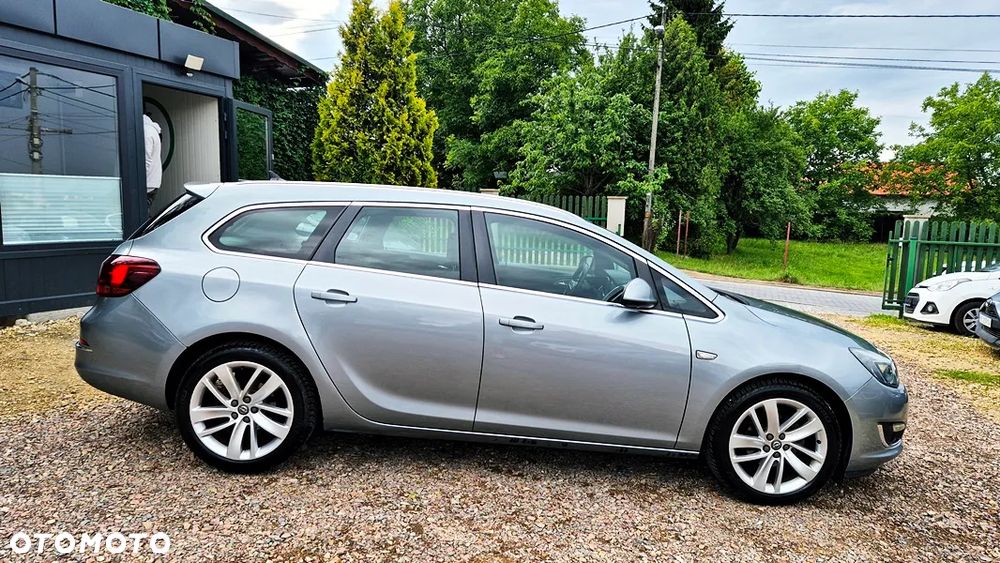 Opel Astra 1.4 T Cosmo - 9