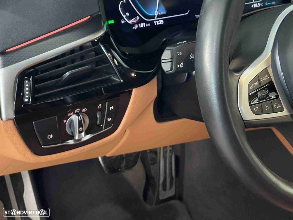 BMW 530 - 13
