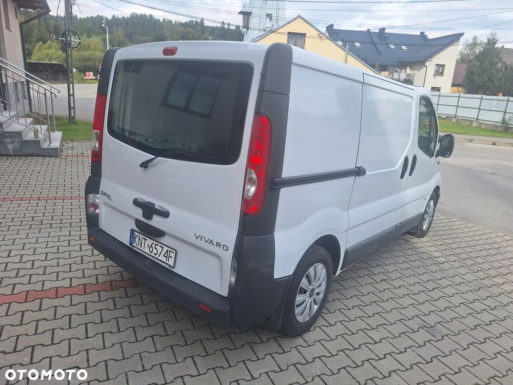 Opel Vivaro - 35