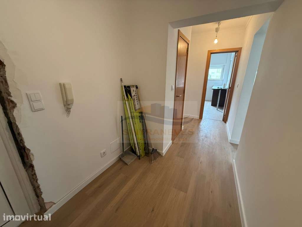 T3 Totalmente Remodelado com Garantia, Cozinha Equipada e Ar Condic... - Grande imagem: 4/7