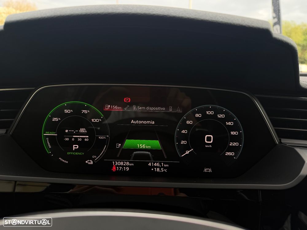 Audi e-tron 50 quattro Advanced - 11