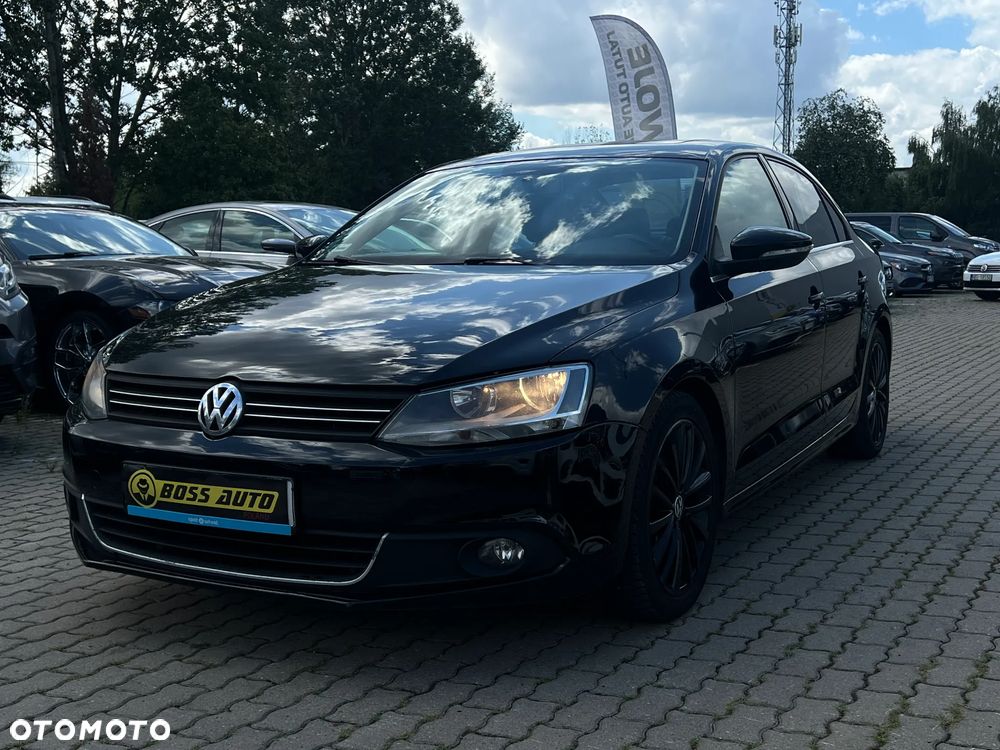 Volkswagen Jetta - 5