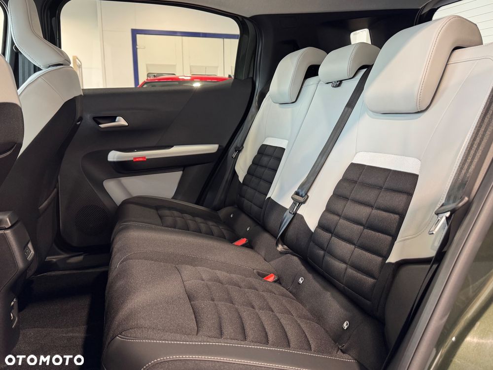 Citroën C3 Aircross 1.2 mHEV Max S&S eDCT6 - 8