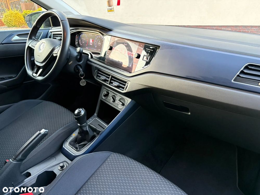 Volkswagen Polo - 19
