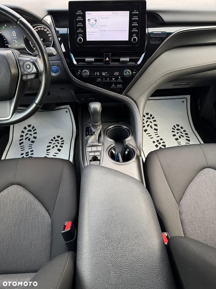 Toyota Camry 2.5 Hybrid Comfort CVT - 7