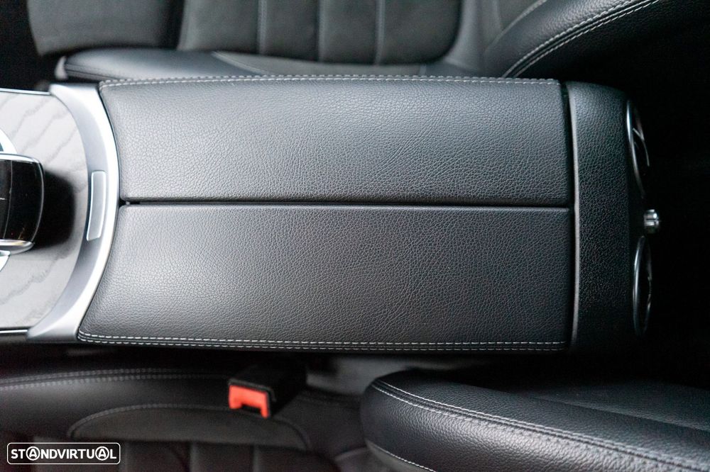 Mercedes-Benz C 200 9G-TRONIC AMG Line Plus - 25
