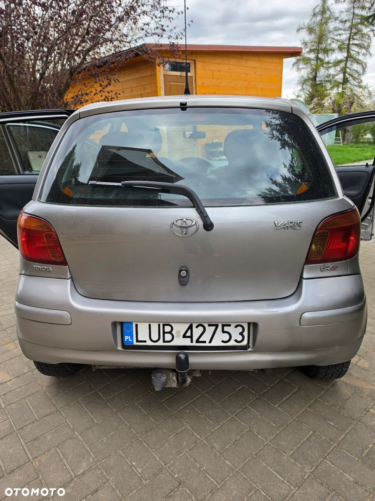 Toyota Yaris 1.4 D-4D Sol - 3