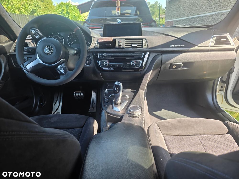 BMW Seria 3 318d M Sport Shadow - 24