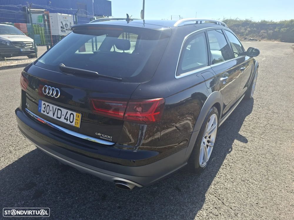 Audi A6 Allroad 3.0 TDi quattro S tronic - 8
