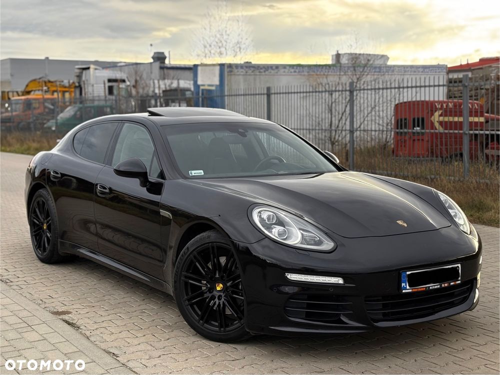 Porsche Panamera 4S Executive PDK - 1