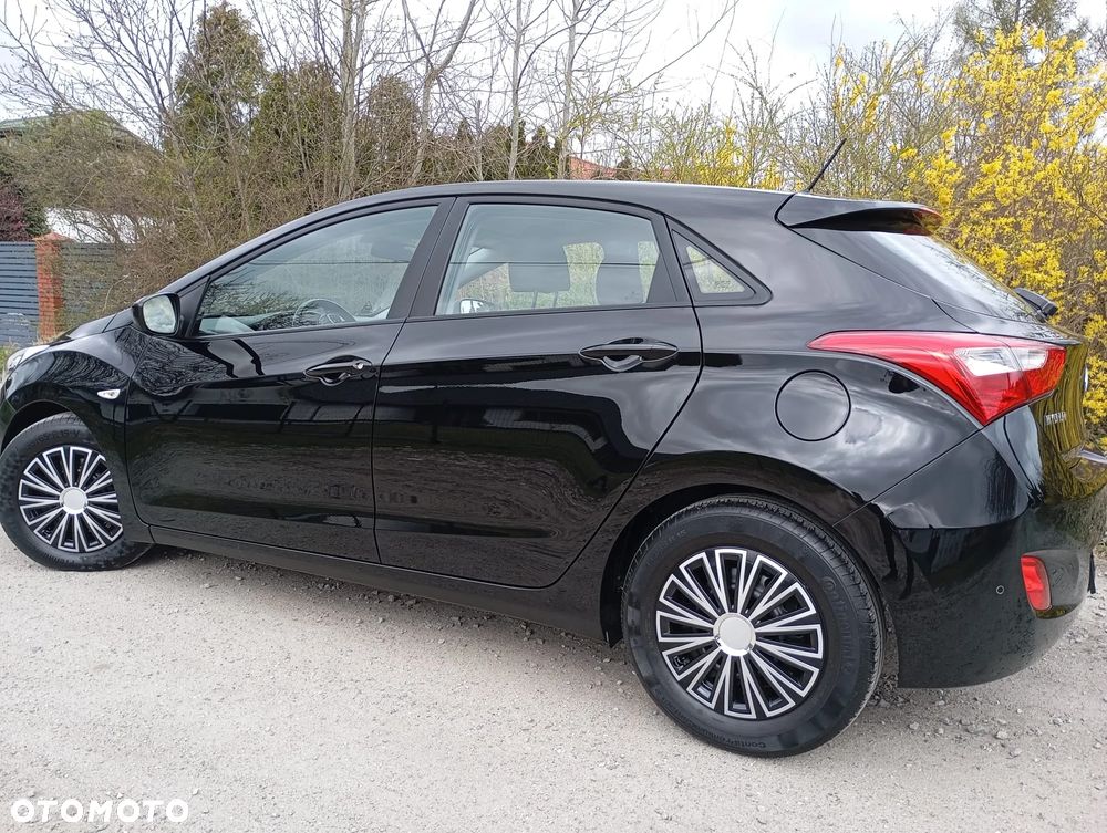 Hyundai i30 i30cw 1.4 Fifa World Cup Edition - 10