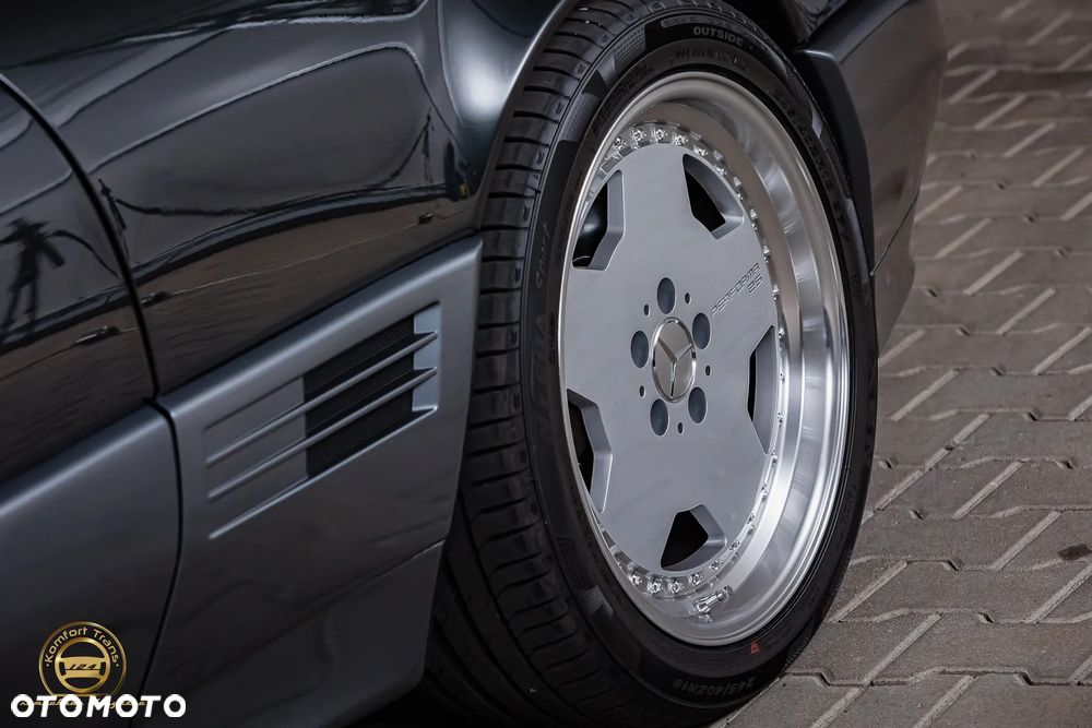 Mercedes-Benz SL 500 - 10