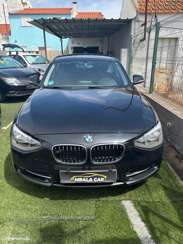 BMW 116 i Line Sport - 1