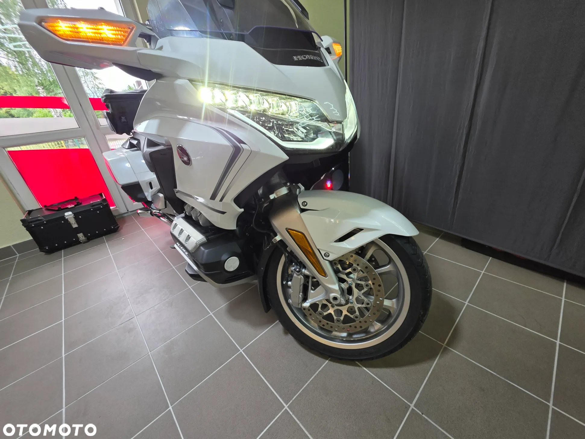 Honda GL - 8