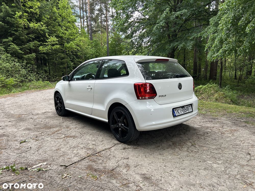 Volkswagen Polo - 2