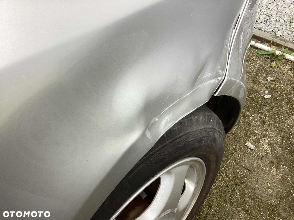 Opel Corsa 1.2 16V Cosmo - 8