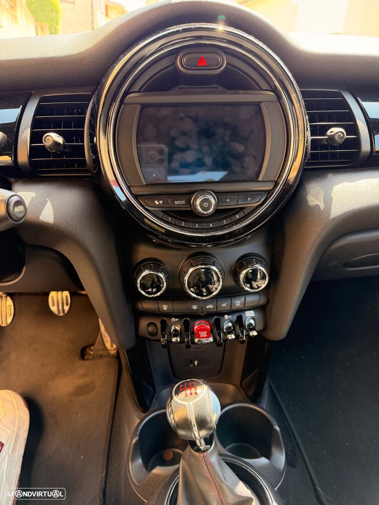 MINI 3 Portas Cooper D - 11
