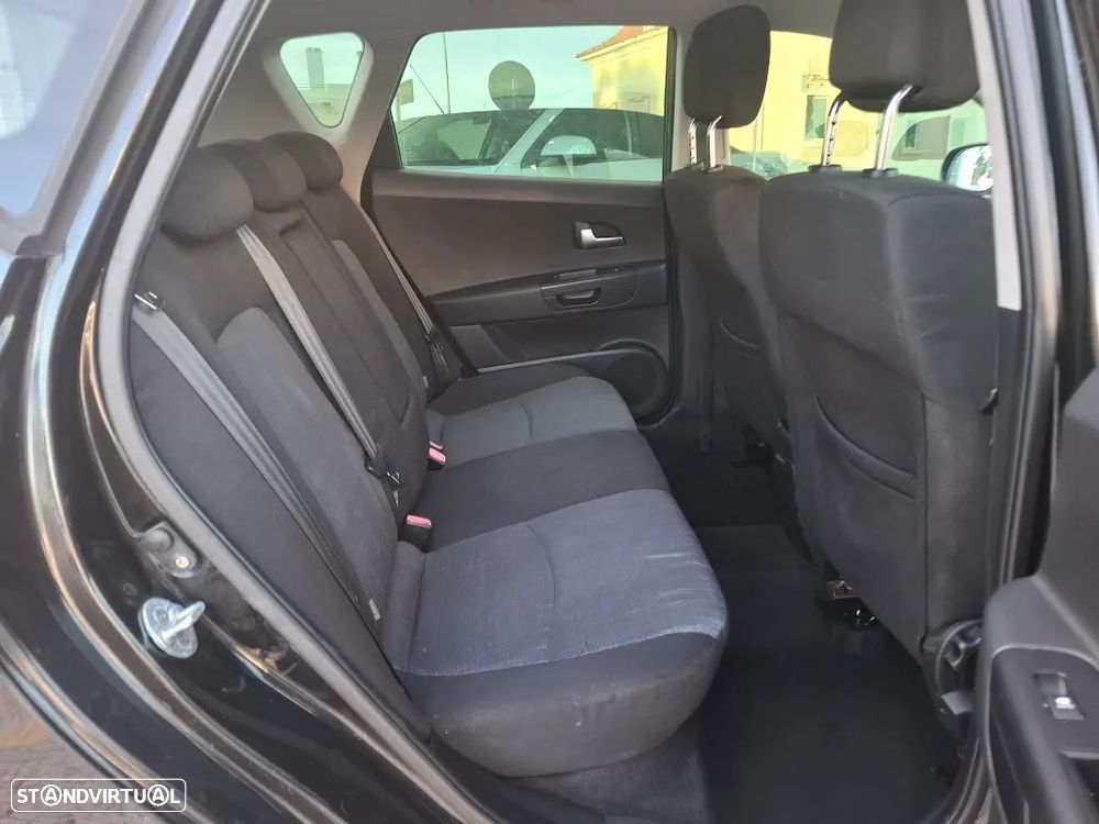Kia Ceed 1.6 CRDi EX Eco - 28