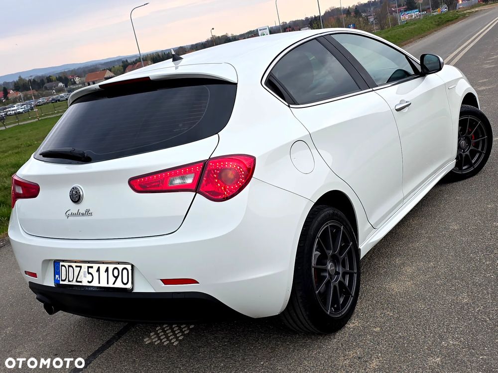 Alfa Romeo Giulietta 1.4 TB 16V Turismo - 4