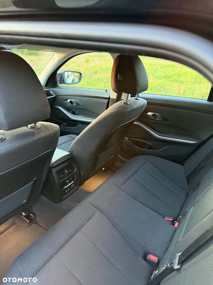 BMW Seria 3 - 6