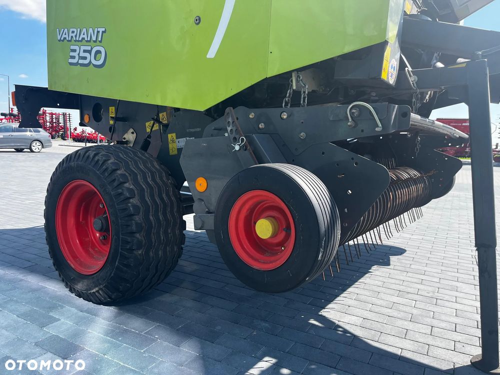 Claas VARIANT 350 - 17