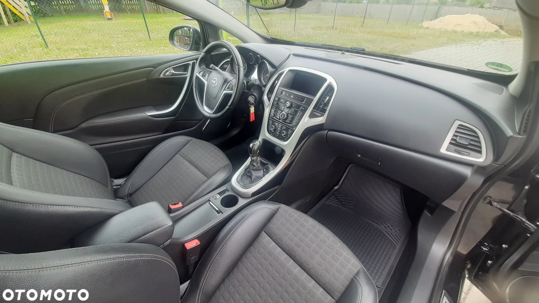 Opel Astra GTC 1.4 Turbo - 32
