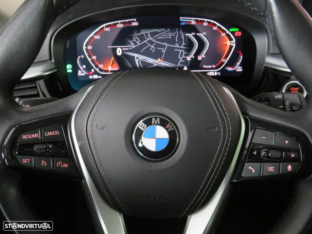 BMW 520 d Auto - 17