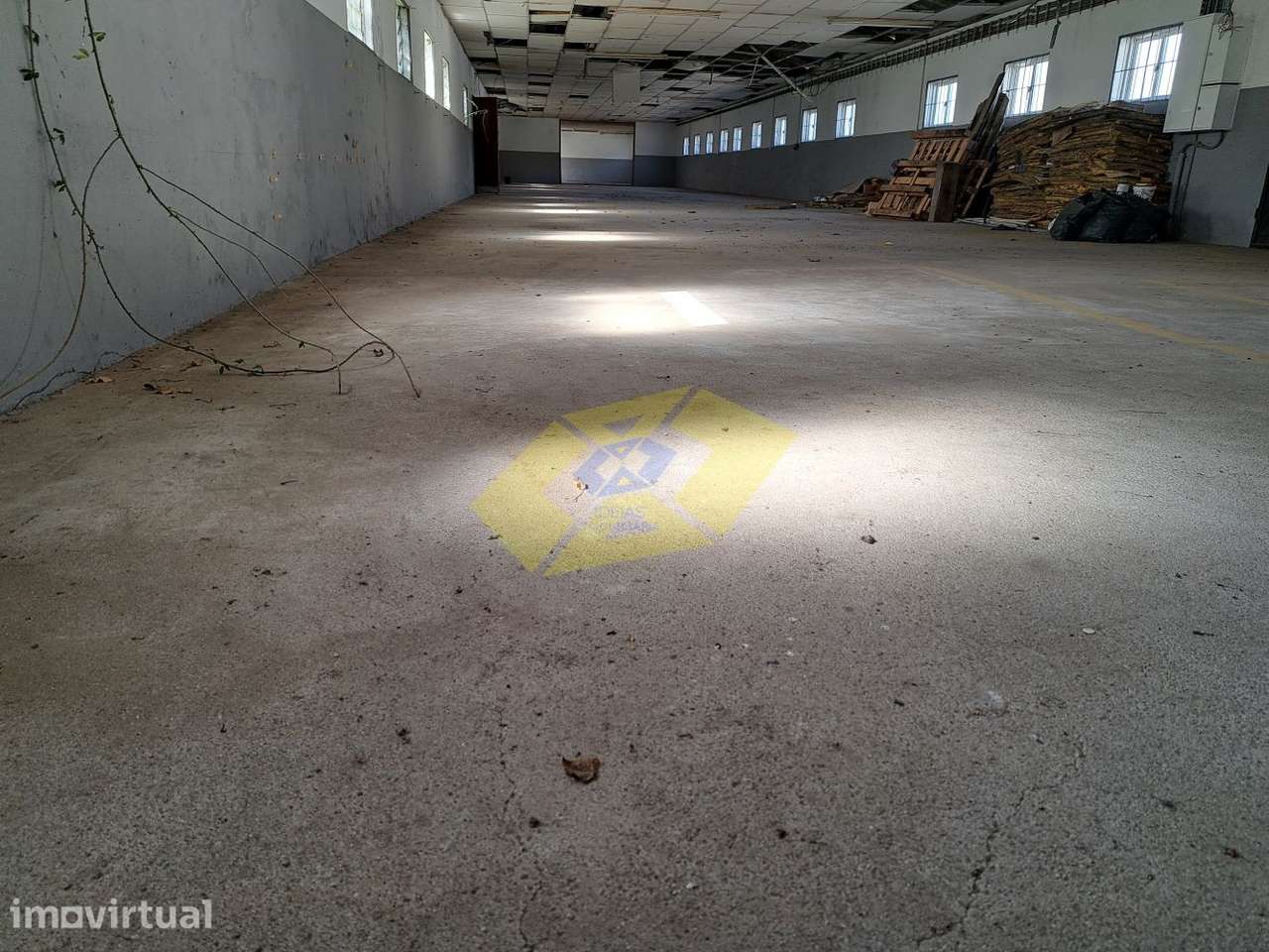 Armazém em Felgueiras c/ 300m2 - Grande imagem: 4/7